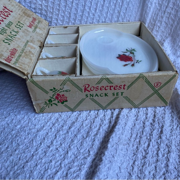 Vintage Federal Glass Rose Snack plate set with box 8 piece set white milk glass - Picture 5 of 10